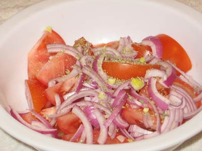 Ingredients for Greek tomato salad.